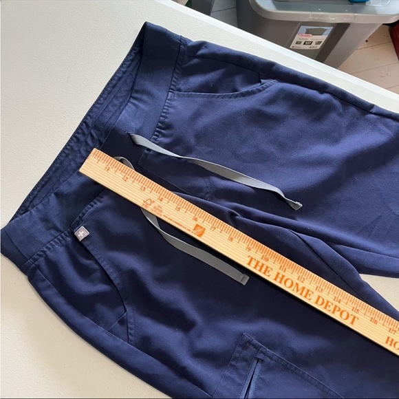 Figs Zamora Scrub Pants Jogger Dark Blue Navy Gray Ties Small W2 - Picture 4 of 7